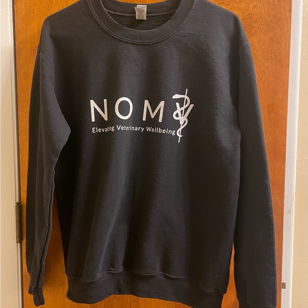 Small NOMV Elevating Veterinary Wellbeing Black Crewneck Sweatshirt